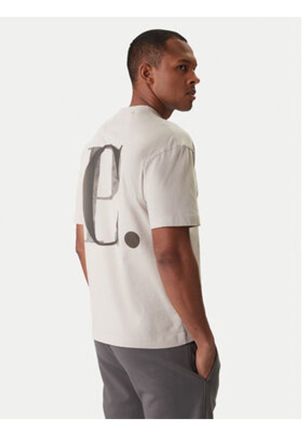 C.P. Company T-Shirt 20CMTS087A005100W Beżowy Regular Fit. Kolor: beżowy. Materiał: bawełna