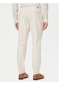 Guess Spodnie materiałowe M4YB01 WG9Z2 Écru Regular Fit. Materiał: bawełna #4