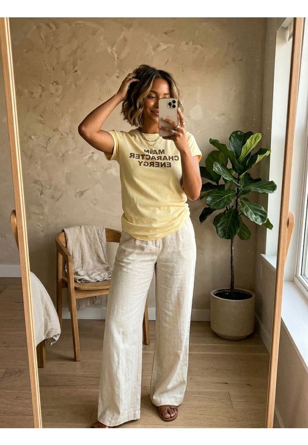 Sinsay - Bawełniana koszulka z napisem - yellow jeans. Materiał: bawełna, jeans. Wzór: napisy