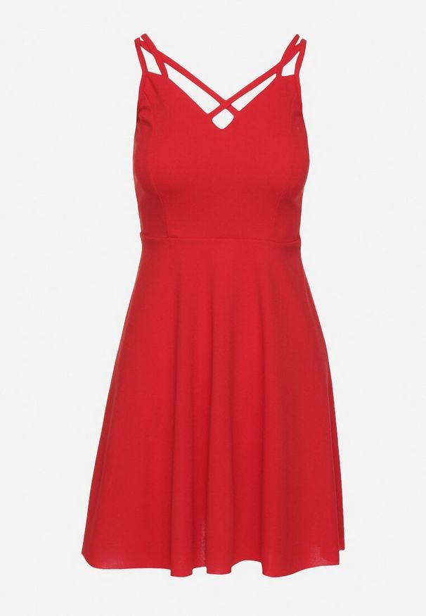 Born2be - Czerwona Rozkloszowana Sukienka z Ozdobnymi Paskami Redaina. Kolor: czerwony. Długość rękawa: na ramiączkach. Styl: elegancki