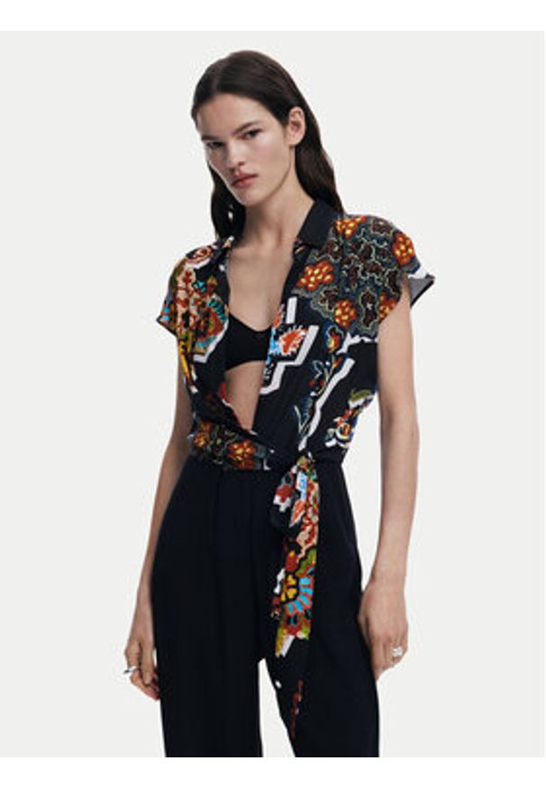 Desigual Kombinezon Paisley 25SWPW20 Czarny Regular Fit. Kolor: czarny. Materiał: wiskoza. Wzór: paisley