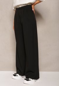 Renee - Czarne Szerokie Spodnie w Stylu Garniturowym High Waist Folara. Stan: podwyższony. Kolor: czarny. Materiał: tkanina