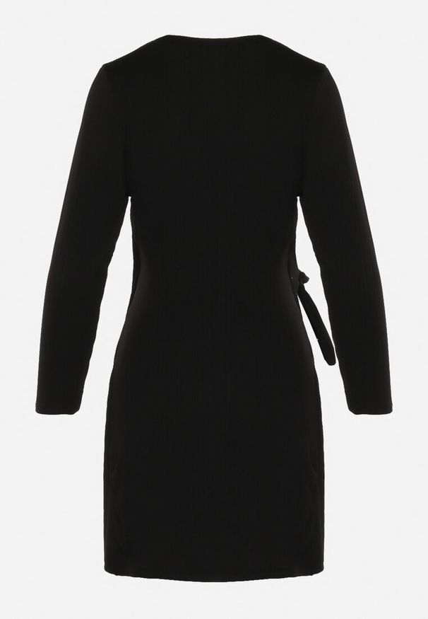 Born2be - Czarna Sukienka Kopertowa Mini Wiązana w Pasie Icona. Kolor: czarny. Typ sukienki: kopertowe. Styl: elegancki. Długość: mini