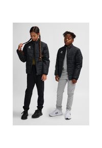Dziecięca kurtka puchowa Hummel Essential Short Bench. Kolor: czarny. Materiał: puch #1