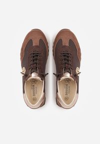 Born2be - Brązowe Sneakersy z Wkładką ze Skóry Naturalnej z Metaliczną Ozdobą Rioneira. Zapięcie: sznurówki. Kolor: brązowy. Materiał: skóra. Wzór: aplikacja #5