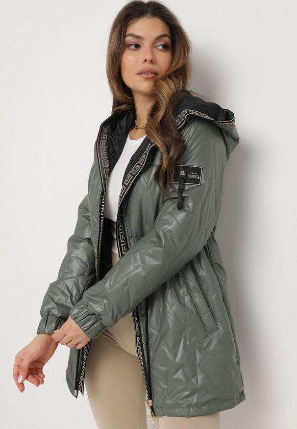 Born2be - Jasnozielona Kurtka Pikowana Bemius. Kolor: zielony. Materiał: wełna, materiał. Długość: długie