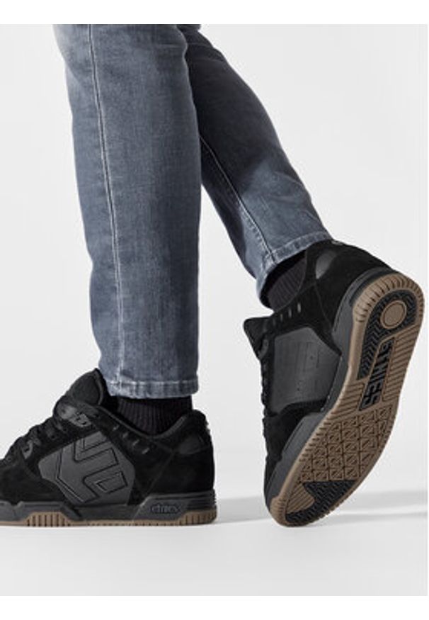 Etnies Sneakersy Faze 4101000537 Czarny. Kolor: czarny. Materiał: skóra