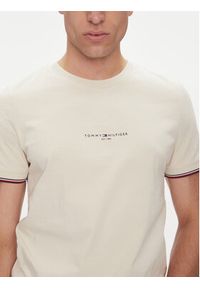 TOMMY HILFIGER - Tommy Hilfiger T-Shirt Logo MW0MW32584 Beżowy Regular Fit. Kolor: beżowy. Materiał: bawełna #3