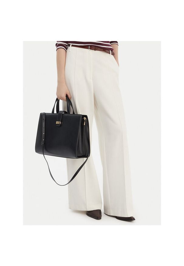 TOMMY HILFIGER - Torebka Tommy Hilfiger. Kolor: czarny