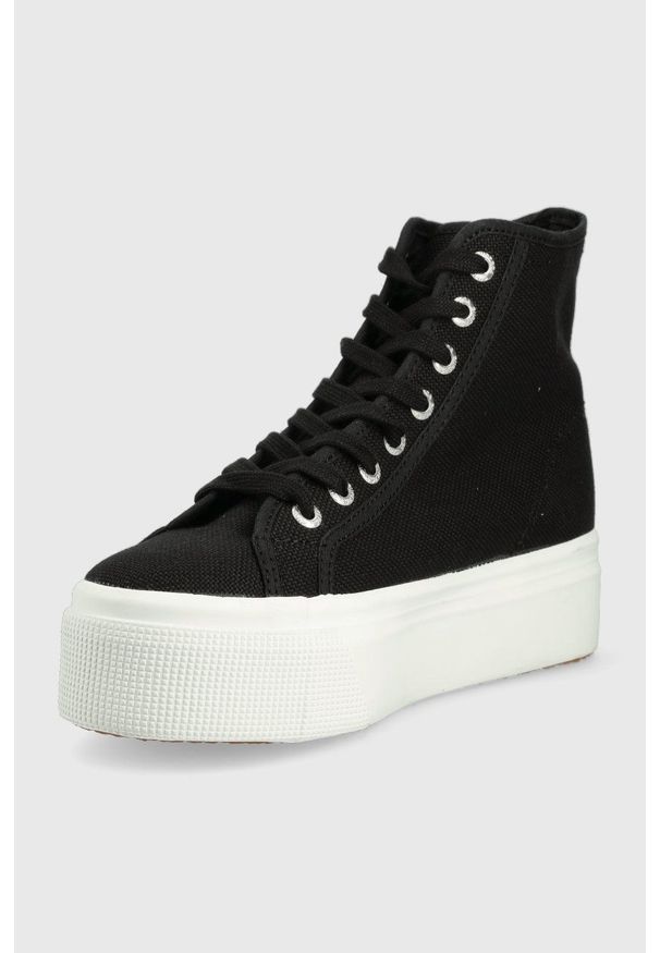 Superga trampki damskie kolor czarny. Nosek buta: okrągły. Zapięcie: sznurówki. Kolor: czarny. Obcas: na platformie