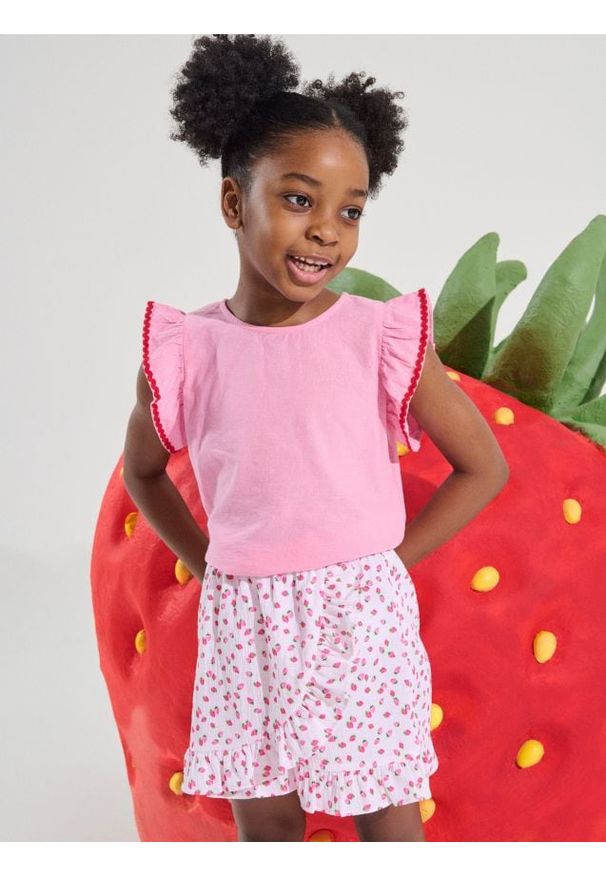 Sinsay - Szorty z kopertową zakładką w truskawki - wielobarwny