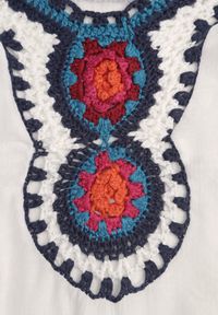 Renee - Biała Bluzka Narzutka w Stylu Boho z Rękawem 3/4 Dimiara. Okazja: na co dzień. Kolor: biały. Materiał: materiał, jeans. Wzór: haft. Styl: boho #8