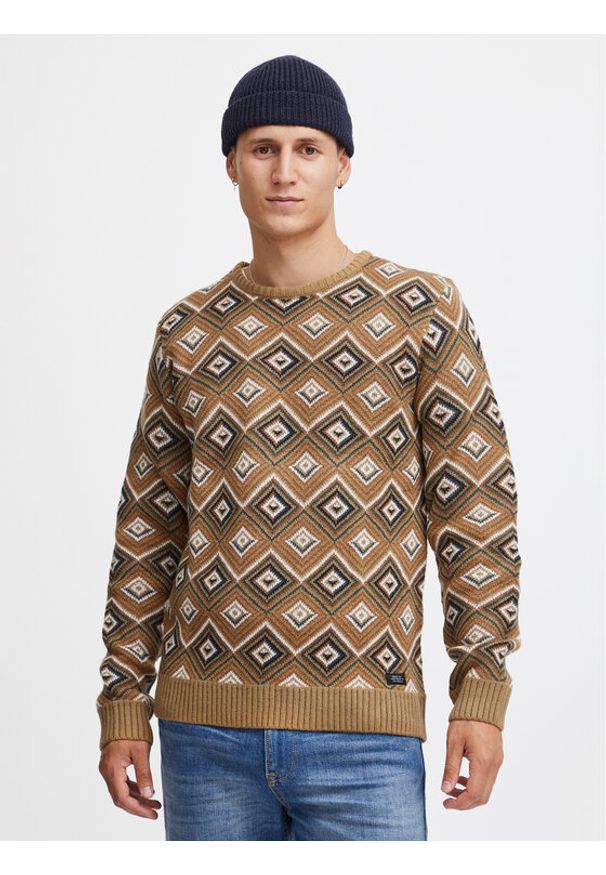 Blend Sweter 20715873 Brązowy Regular Fit. Kolor: brązowy. Materiał: syntetyk