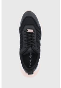 Calvin Klein Buty kolor czarny na platformie. Nosek buta: okrągły. Zapięcie: sznurówki. Kolor: czarny. Materiał: guma. Obcas: na platformie #5
