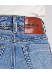 ONETEASPOON - Spodenki jeansowe Bandits High Waits. Kolor: niebieski. Materiał: jeans. Wzór: aplikacja #4