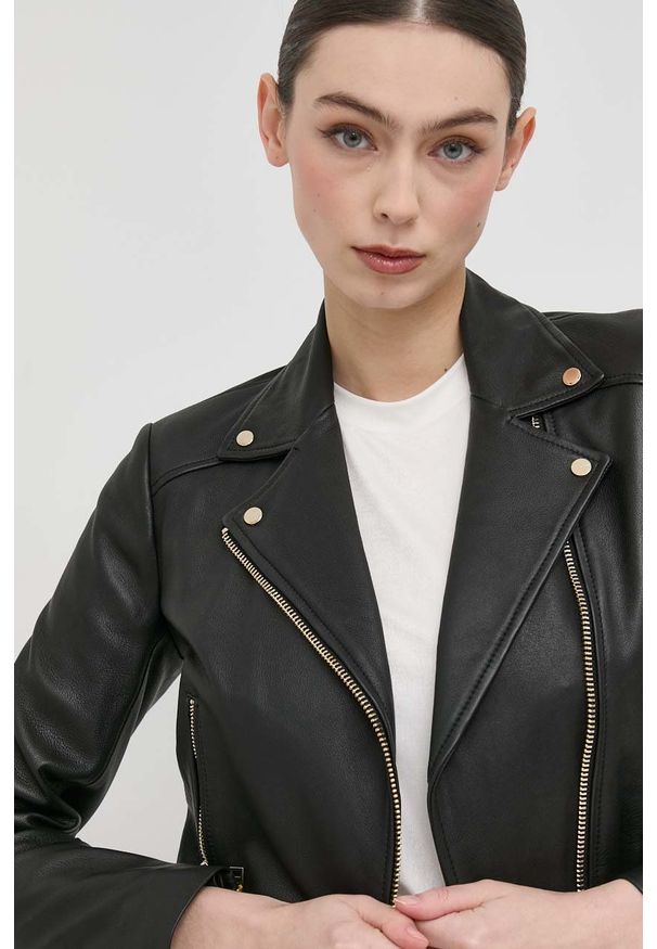 Pinko ramoneska skórzana damska kolor czarny przejściowa. Okazja: na co dzień. Kolor: czarny. Materiał: skóra. Styl: casual, klasyczny