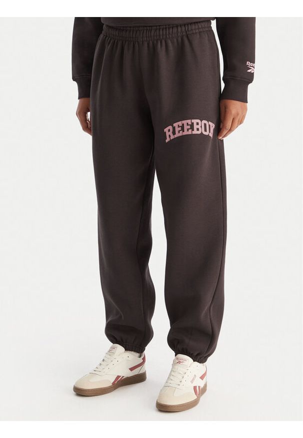 Reebok Spodnie dresowe Marvs RK25165CCW Czarny Regular Fit. Kolor: czarny. Materiał: syntetyk