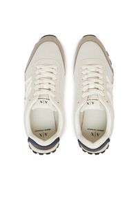 Armani Exchange Sneakersy XUX263 XV942 U660 Beżowy. Kolor: beżowy. Materiał: materiał