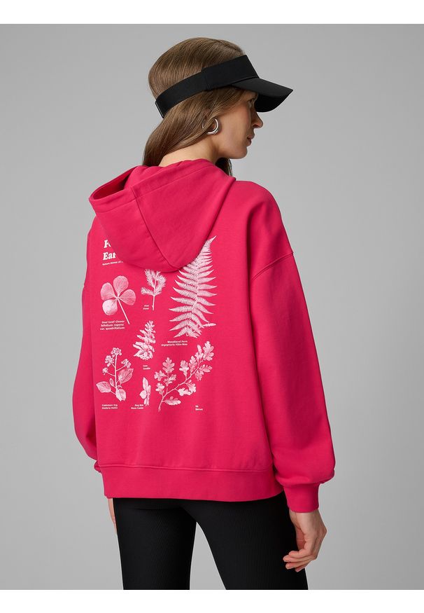 4f - 4F Bluza dresowa loose z kapturem damska - różowa XS. Okazja: na co dzień. Typ kołnierza: kaptur. Kolor: różowy. Materiał: dresówka. Styl: casual