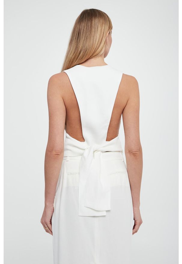 Elisabetta Franchi - Kamizelka damska lniana ELISABETTA FRANCHI. Materiał: len