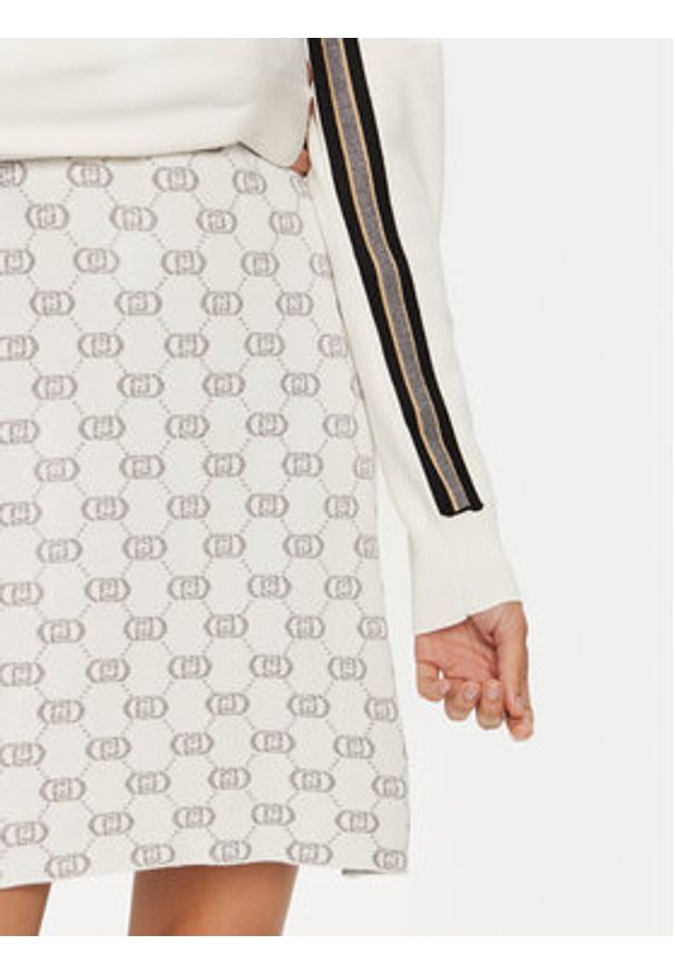 Liu Jo Sport Sukienka dzianinowa TF4227 MS63L Écru Regular Fit. Materiał: wiskoza, syntetyk. Typ sukienki: sportowe. Styl: sportowy