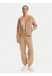 Guess Bluza V5YQ00 KB3P2 Beżowy Regular Fit. Kolor: beżowy. Materiał: syntetyk