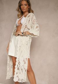Renee - Beżowa Narzutka z Bawełny z Ażurowym Wzorem Kolorissa. Kolor: beżowy. Materiał: bawełna. Wzór: ażurowy. Styl: elegancki