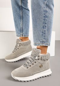 Renee - Szare Sneakersy z Ekozamszu z Futrzaną Wyściółką Etaylla. Okazja: na co dzień. Kolor: szary. Materiał: futro. Sezon: zima, jesień. Obcas: na obcasie #4