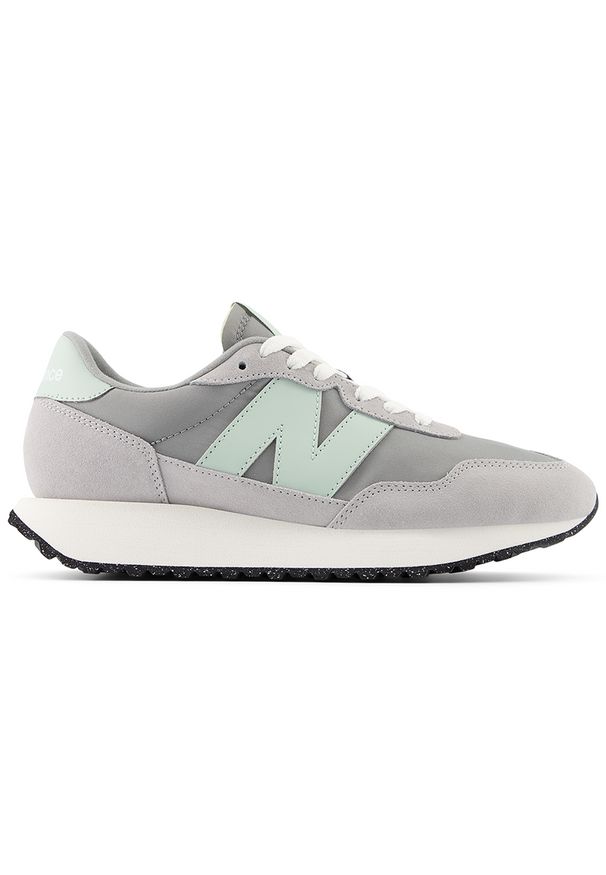 Buty damskie New Balance WS237CE – szare. Kolor: szary. Materiał: skóra, syntetyk, dresówka, zamsz, materiał, guma. Szerokość cholewki: normalna