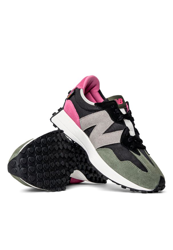 Sneakersy męskie multikolor New Balance MS327WR1. Zapięcie: pasek. Kolor: wielokolorowy. Materiał: skóra, materiał, guma, zamsz. Szerokość cholewki: normalna. Wzór: aplikacja, paski, kolorowy. Sport: bieganie
