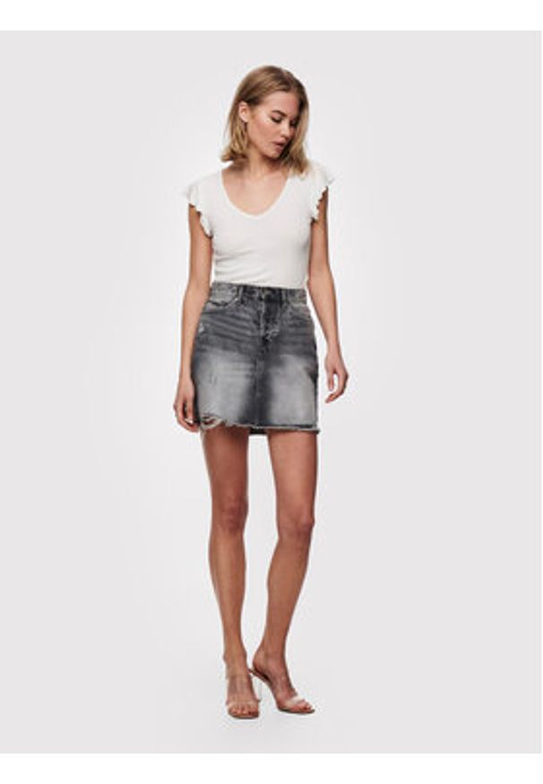 only - ONLY Bluzka Belia 15227187 Biały Regular Fit. Kolor: biały. Materiał: wiskoza