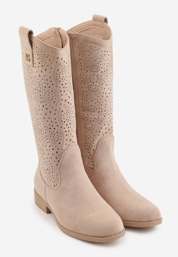 Renee - Ciemnobeżowe Ażurowe Botki z Geometryczną Ozdobą Naeraste. Okazja: na co dzień. Kolor: beżowy. Materiał: jeans. Wzór: geometria, ażurowy, aplikacja. Styl: casual