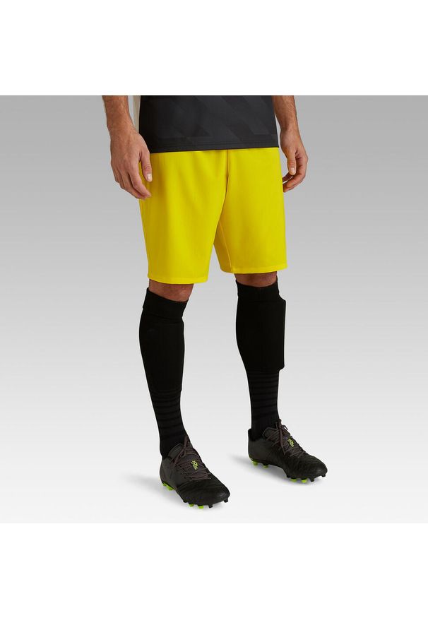 KIPSTA - Spodenki piłkarskie Kipsta Viralto Club. Kolor: żółty. Materiał: poliester, poliamid, materiał, elastan. Sport: bieganie, piłka nożna