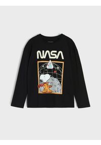 Sinsay - Bawełniana koszulka z nadrukiem NASA Peanuts - czarny. Kolor: czarny. Materiał: bawełna. Wzór: nadruk #1