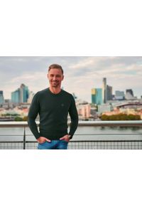 Wełniany Sweter, Okrągły Dekolt (U-Neck) - Pako Jeans - Zieleń Butelkowa. Okazja: do pracy, na spotkanie biznesowe. Materiał: wełna, akryl. Styl: klasyczny, biznesowy #3