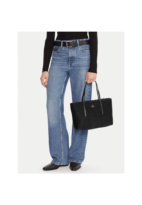 Torebka Calvin Klein. Kolor: czarny