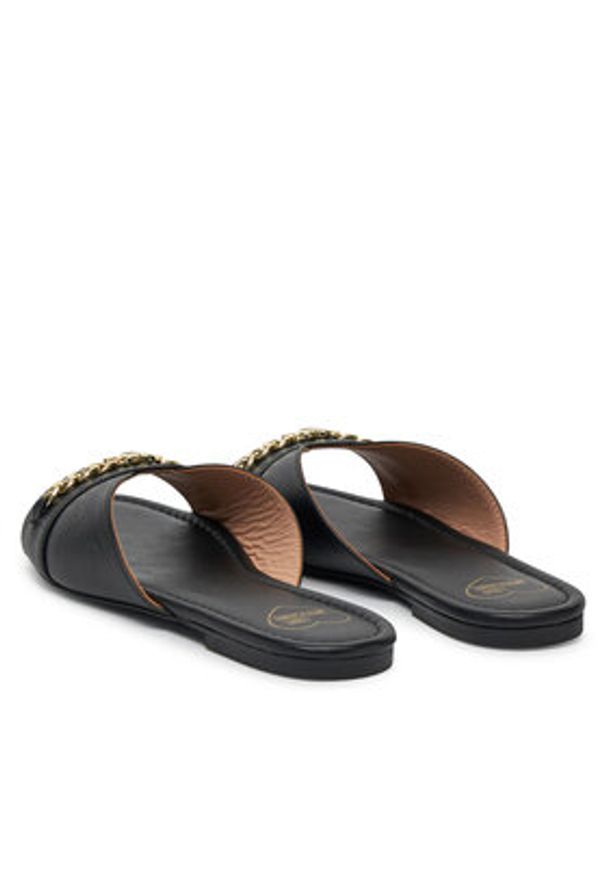 Love Moschino - LOVE MOSCHINO Klapki JA28151G0MIE0000 Czarny. Kolor: czarny. Materiał: skóra