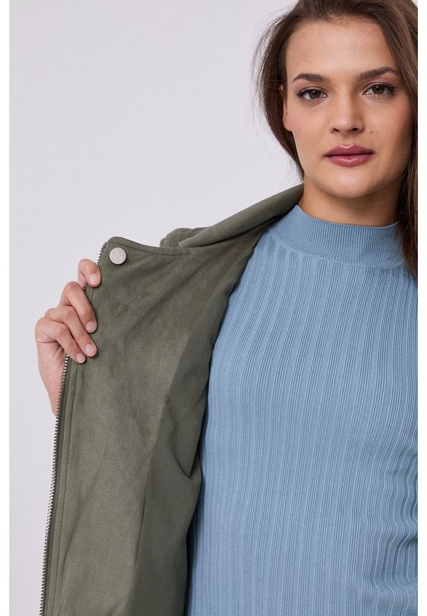 Guess Ramoneska damska kolor zielony przejściowa. Okazja: na co dzień. Kolor: zielony. Materiał: tkanina. Wzór: gładki. Styl: casual