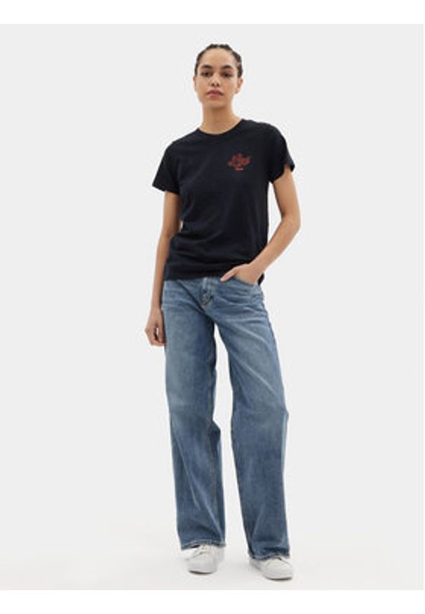 Lee T-Shirt Small Logo 112350198 Czarny Regular Fit. Kolor: czarny. Materiał: bawełna