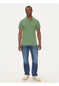 Mustang Polo Pierre 1016295 Zielony Slim Fit. Typ kołnierza: polo. Kolor: zielony. Materiał: bawełna
