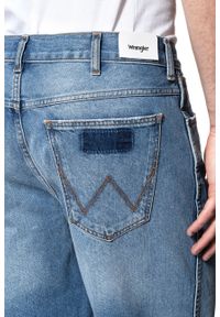 Wrangler - KRÓTKIE SPODENKI WRANGLER DENIM SHORT BLUE LAND W14CGW15W. Materiał: denim. Długość: krótkie #7