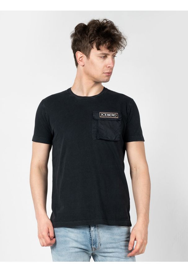 Iceberg T-Shirt "C-Neck" | F0296317 | Mężczyzna | Czarny. Okazja: na co dzień. Kolor: czarny. Materiał: bawełna. Wzór: aplikacja. Styl: klasyczny, elegancki, casual