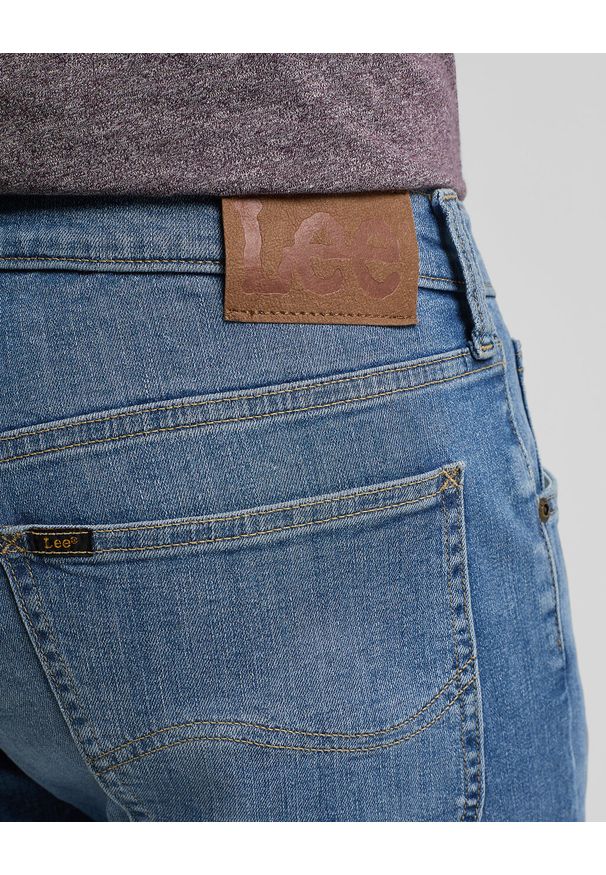 Lee - LEE DAREN ZIP FLY MĘSKIE SPODNIE JEANSOWE JEANSY DŻINSY WILLIAMSBURG 112346322 L707015995