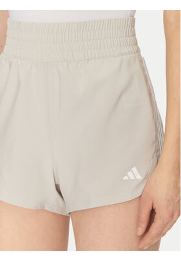 Adidas - adidas Szorty sportowe Pacer Training 3-Stripes JD2295 Beżowy Regular Fit. Kolor: beżowy. Materiał: syntetyk