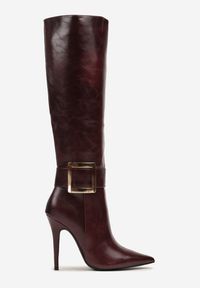 Born2be - Bordowe Kozaki na Szpilce Ozdobione Klamrą Innadora. Okazja: na co dzień. Zapięcie: klamry. Kolor: czerwony. Materiał: jeans. Wzór: aplikacja. Obcas: na szpilce. Styl: casual, elegancki #4