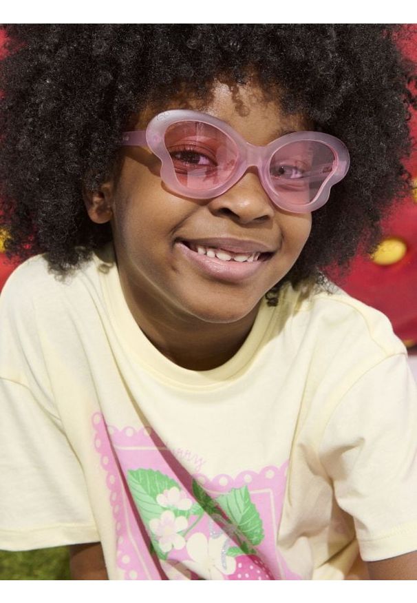 Sinsay - Okulary przeciwsłoneczne w kształcie motyla - różowy. Kształt: motyl. Kolor: różowy