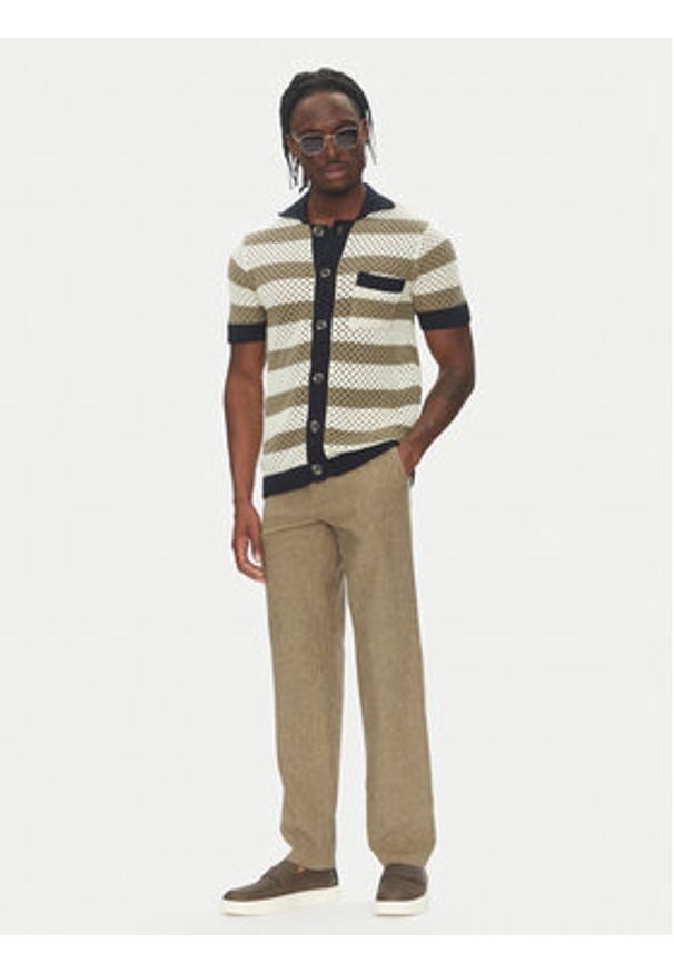 Lindbergh Spodnie materiałowe 30-008023 Beżowy Relaxed Fit. Kolor: beżowy. Materiał: bawełna, len