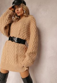Renee - Beżowy Długi Sweter Ozdobiony Drobnym Splotem Killoe. Kolor: beżowy. Materiał: jeans. Długość: długie. Wzór: ze splotem, aplikacja #1