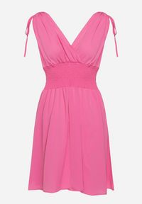 Born2be - Różowa Sukienka z Kopertowym Dekoltem Ściągana na Ramionach z Gumką w Talii Cornia. Typ kołnierza: dekolt kopertowy. Kolor: różowy. Typ sukienki: kopertowe #2