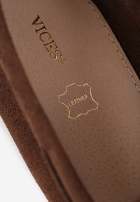 Born2be - Brązowe Mokasyny VICES z Wkładką ze Skóry Naturalnej i Ozdobnymi Koralikami Neni. Okazja: na co dzień. Kolor: brązowy. Materiał: skóra. Styl: casual, klasyczny, elegancki #9